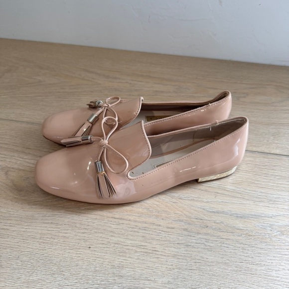 Zara Tan patent Leather tassels bow shoe with gold heel size 37 - Picture 5 of 5